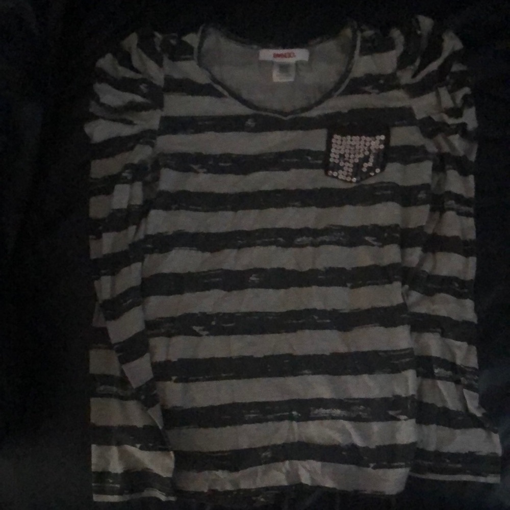 Long Sleeve Top w/ embellished pocket
